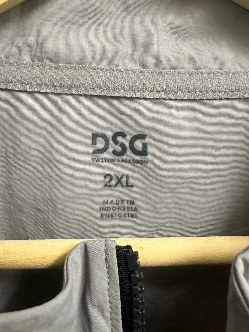 DSG | Gray Lightweight Quarter Zip Windbreaker Pullover Jacket | 2XL